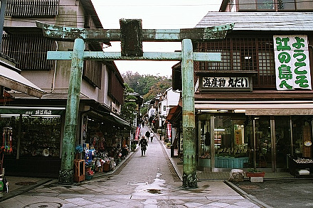 青銅鳥居